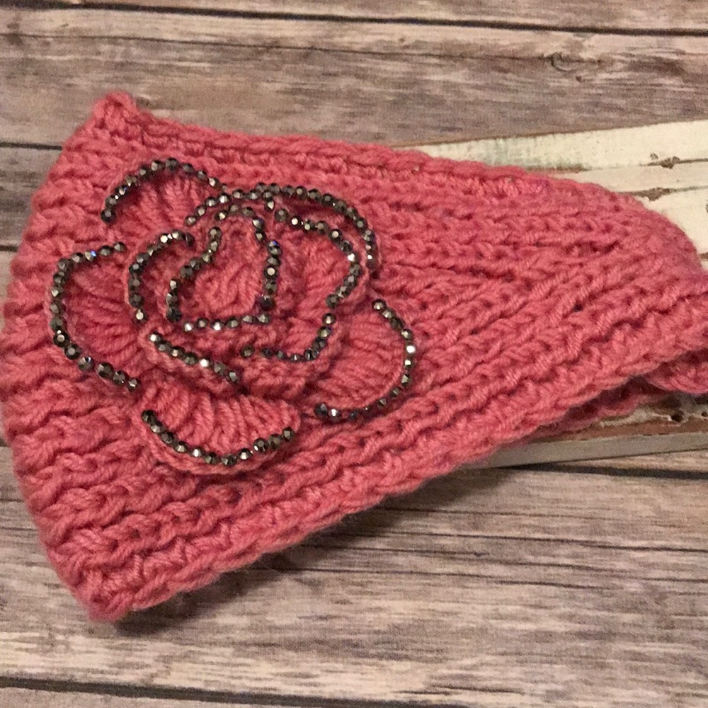 NWOT- Beanie Wrap Headband
